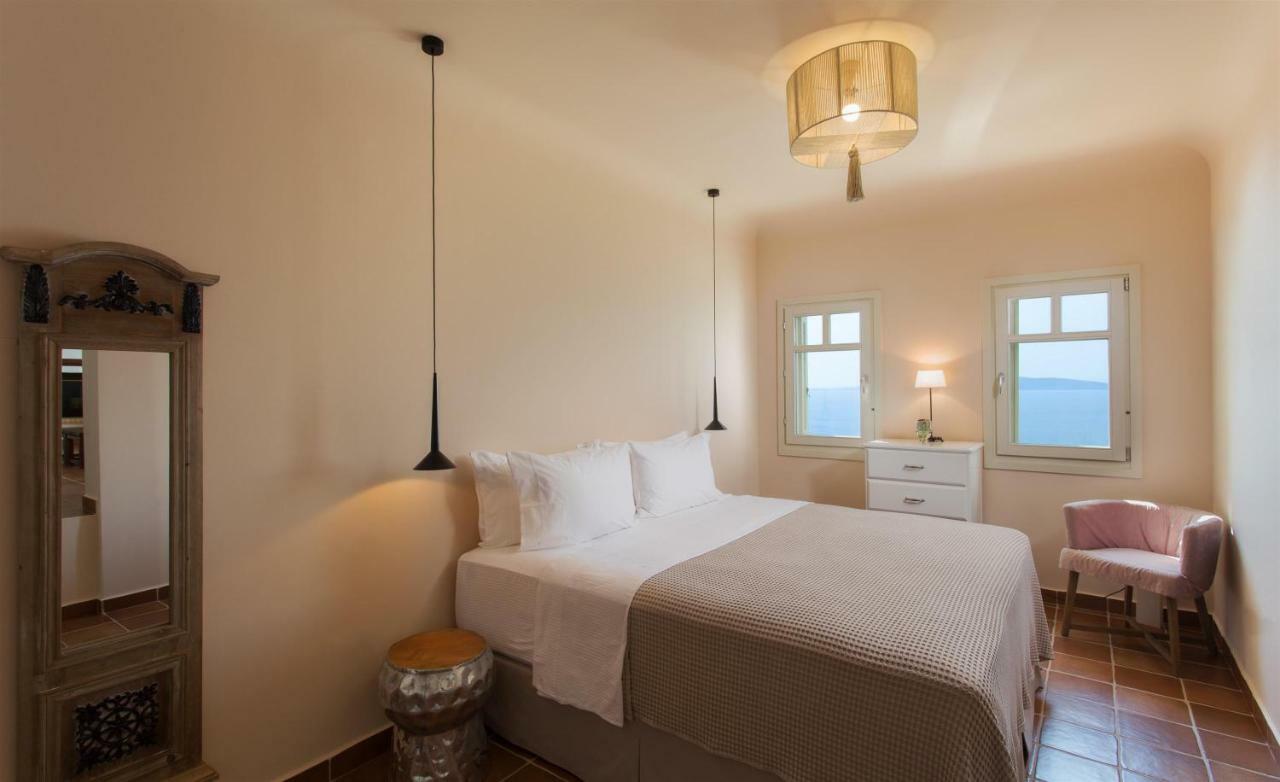 Villa Itis Luxury Suite With Balcony, Panoramic View & Jacuzzi Neápolis 外观 照片